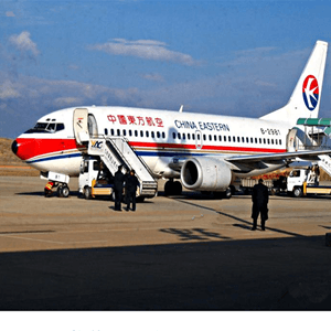 贵阳航空运输航空快运业稳步发展的原因是什么？